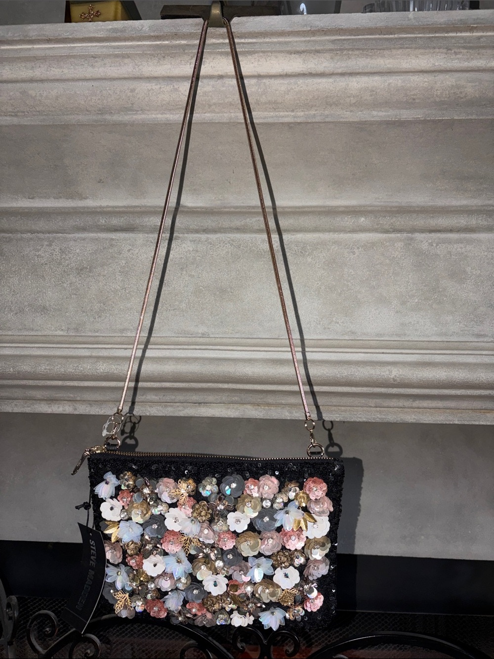 Steve Madden Aloha Small Pouch with Floral Appliqué NWT - Picture 6 of 7